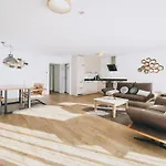 Goldbergblick By We Rent *