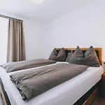 Goldbergblick By We Rent Rauris